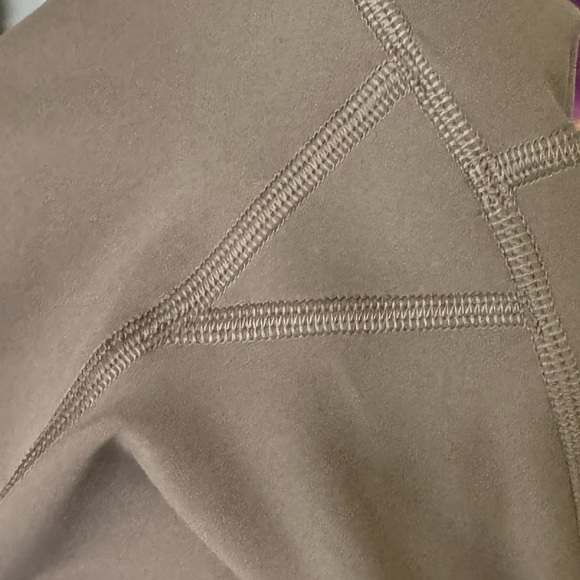 Lululemon Pull On High Rise Zip Front Pants - Picture 9 of 13